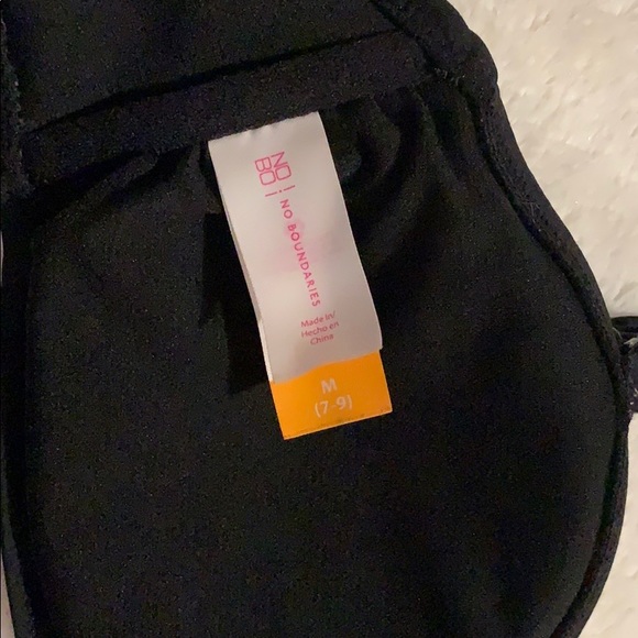 Two piece bikini - Picture 3 of 3